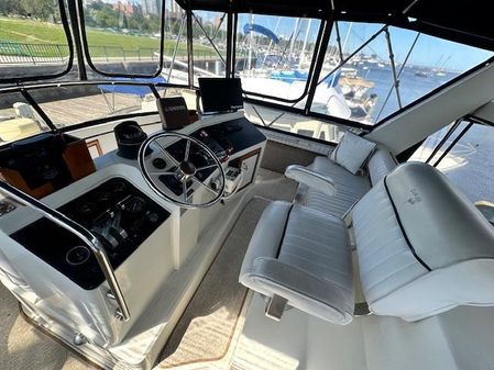 Carver 3807-AFT-CABIN-MOTORYACHT image