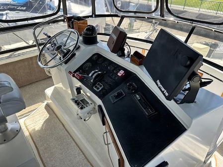 Carver 3807-AFT-CABIN-MOTORYACHT image