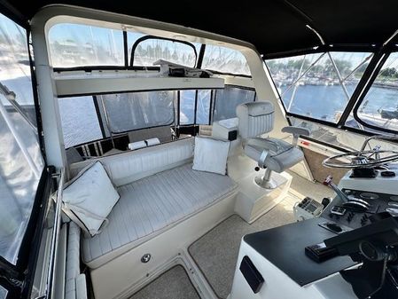 Carver 3807-AFT-CABIN-MOTORYACHT image