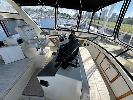 Carver 3807-AFT-CABIN-MOTORYACHT image