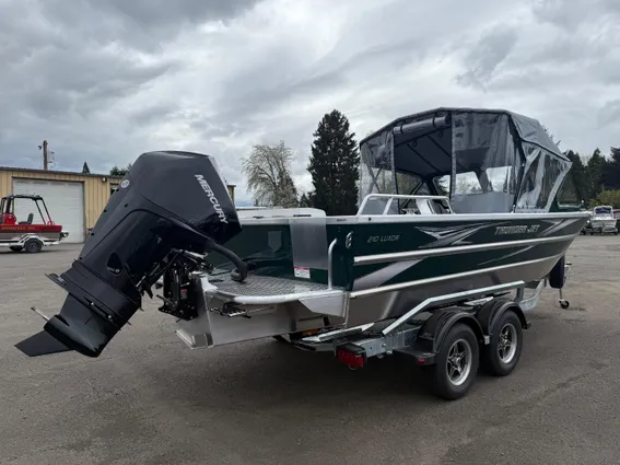 Thunder-jet 210-LUXOR image