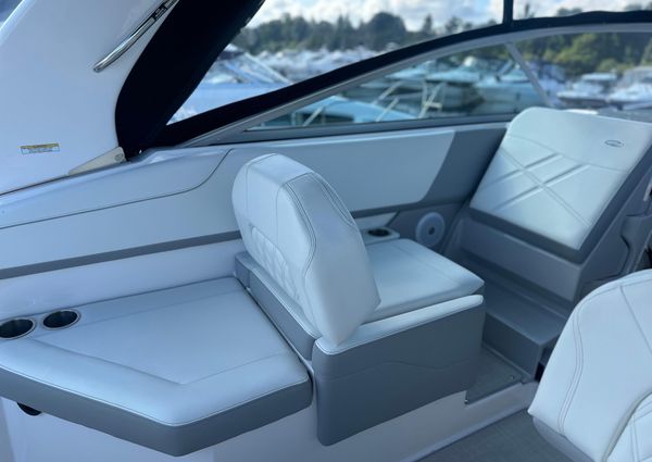 Regal 26-EXPRESS image