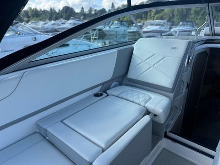 Regal 26-EXPRESS image