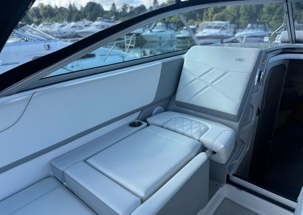 Regal 26-EXPRESS image