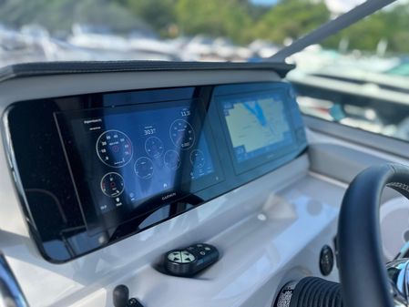 Regal 26-EXPRESS image