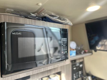 Regal 26-EXPRESS image