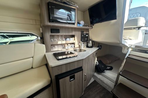 Regal 26-EXPRESS image