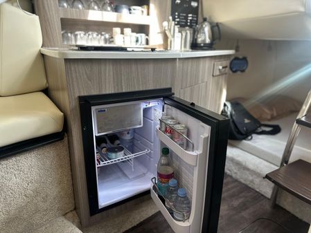 Regal 26-EXPRESS image