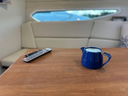 Regal 26-EXPRESS image