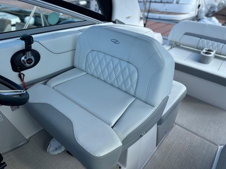 Regal 26-EXPRESS image