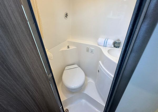 Regal 26-EXPRESS image