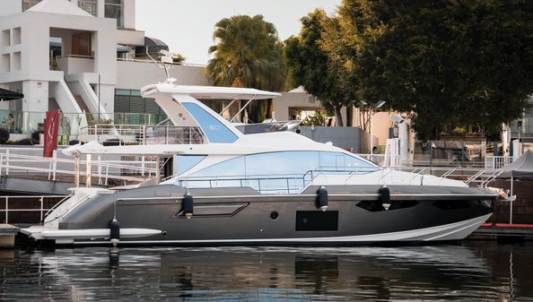 Azimut 60 image