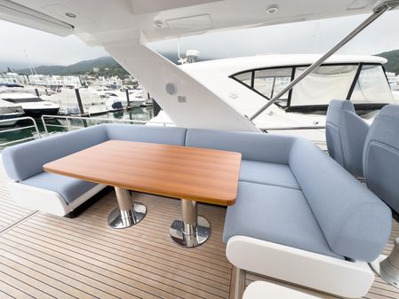 Azimut 60 image