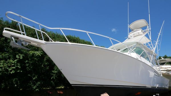 Cabo 35 Express 