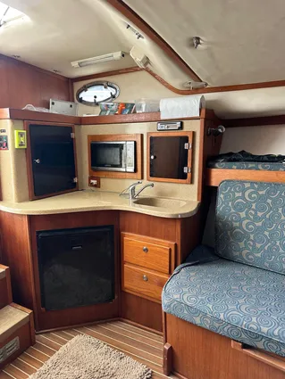 Albemarle 320 Express Fisherman image