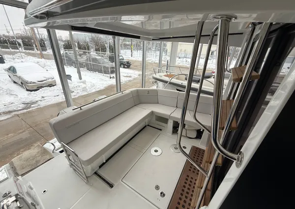 Beneteau ANTARES-11-FLY image