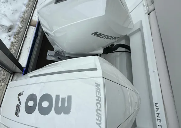 Beneteau ANTARES-11-FLY image