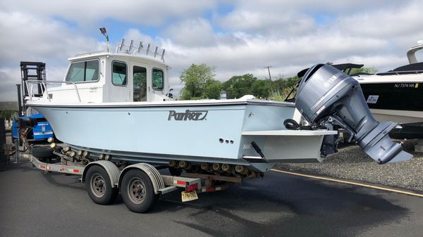 New Parker 2320 Sl Sport Cabin Boats For Sale D R Boat World