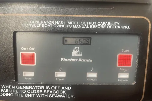 Grady-White Canyon 366 image