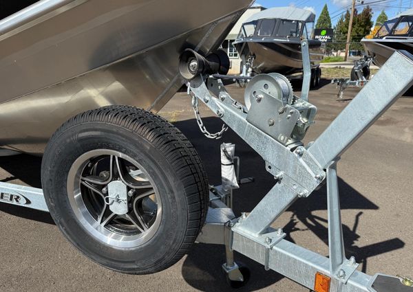 Thunder-jet 200-LUXOR image