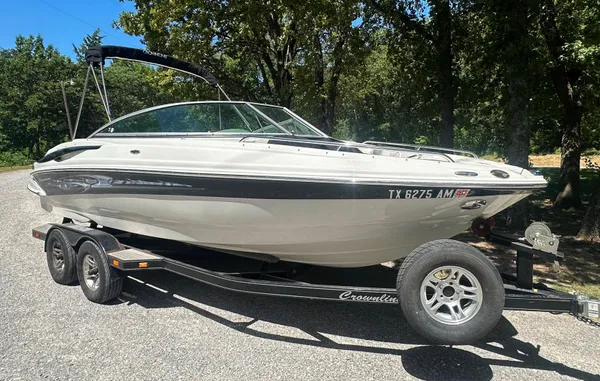 Crownline 220 LS image
