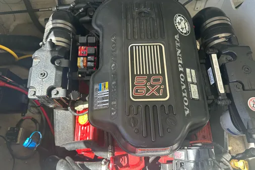 Crownline 220 LS image