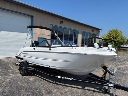 Stingray 172DC image