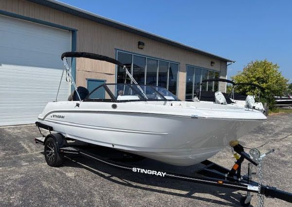 Stingray 172DC image