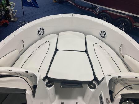 Stingray 172DC image