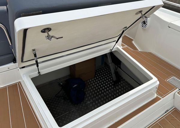 Nimbus TENDER-11 image