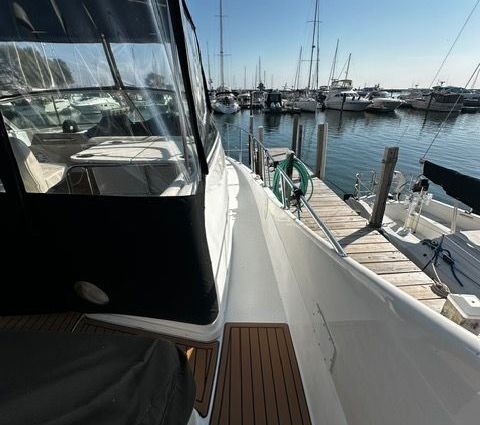 Carver 350-MARINER image