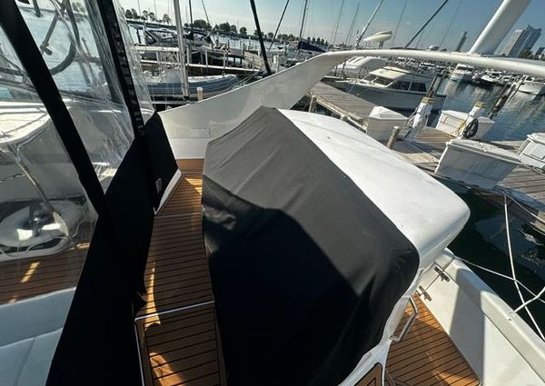 Carver 350-MARINER image