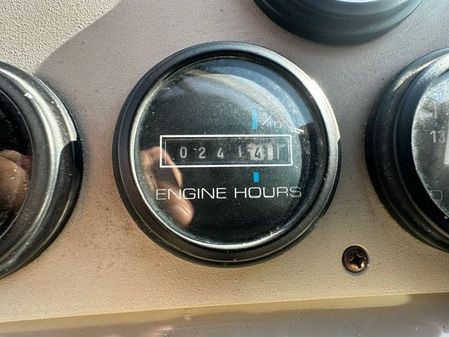 Carver 350-MARINER image