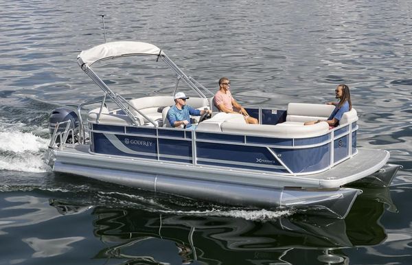 2025 Godfrey Xperience Split Bench