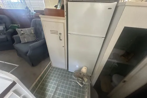 Chris-Craft Commander 42 image