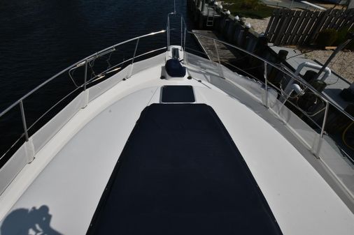 Carver 440 Aft Cabin Motor Yacht image