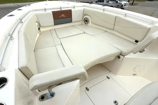 Cobia 320 Center Console image