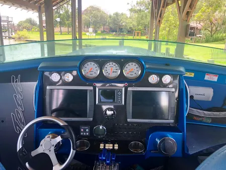 Nor-Tech 477 SPX Vee Bottom image