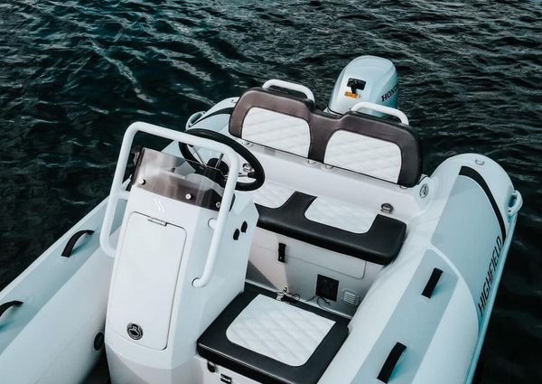 Highfield SPORT-300 image