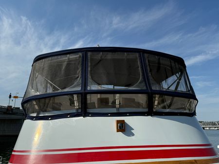 Marine-trader TRI-CABIN image