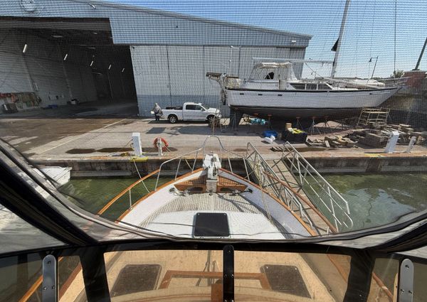 Marine-trader TRI-CABIN image