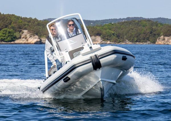 Highfield SPORT-560 image