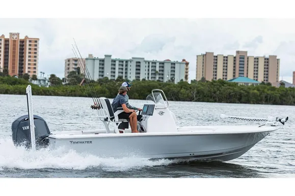 2026 Tidewater 2110 Bay Max