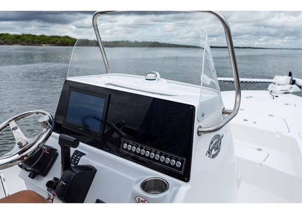 Tidewater 2110-BAY-MAX image