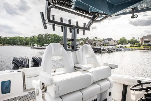 Tidewater 302-CC-ADVENTURE image