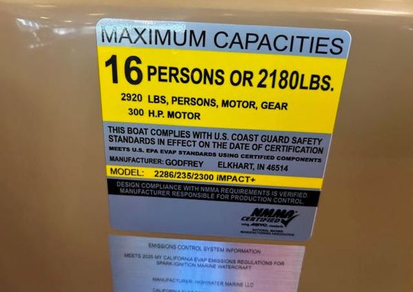 Godfrey AQUA-PATIO-235DFL-C-DUAL-FLIP-LOUNGER-TRIPLETOON image