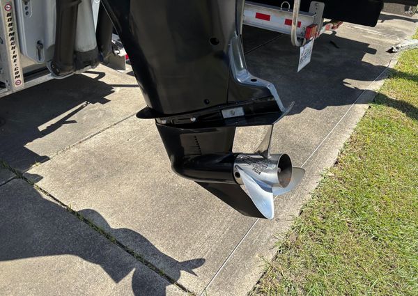 Shearwater-boatworks 2400Z image