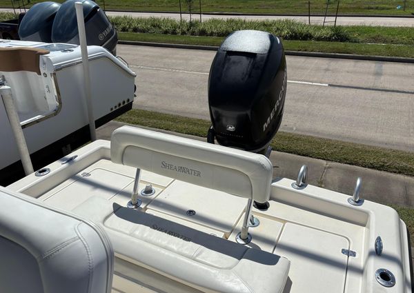 Shearwater-boatworks 2400Z image