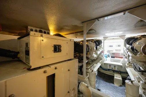 Viking 50 Convertible image