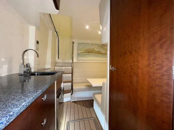 SeaVee 430 Fisharound image